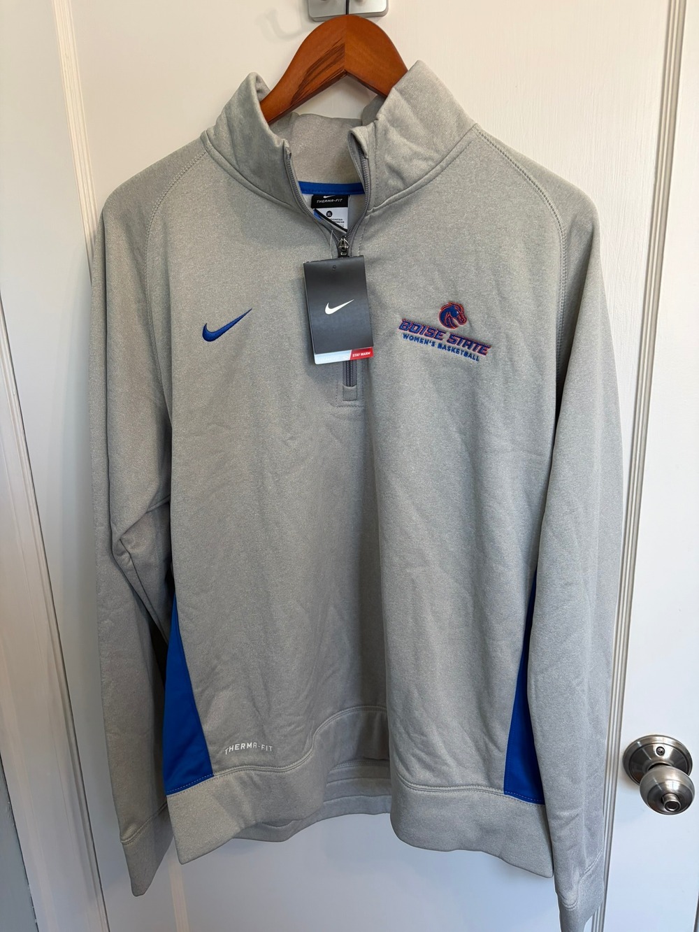 Nike Therma-Fit Boise State Women's Basketball 1/4 Zip Pullover Men's XL NWT